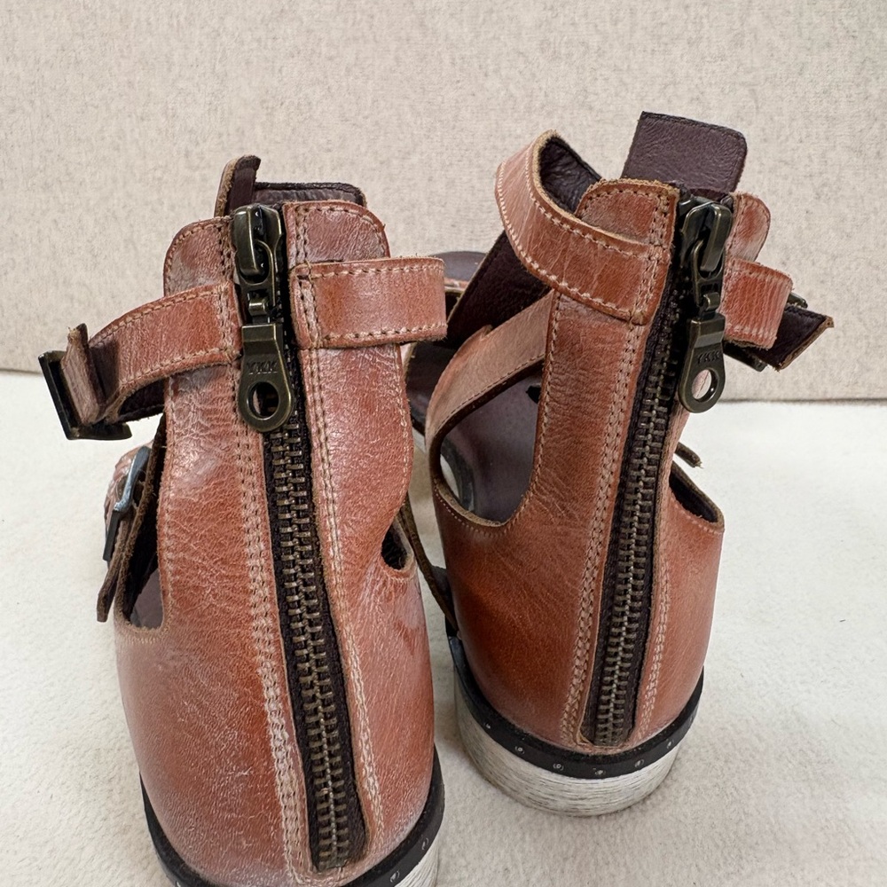 Roan by Bed Stu Women’s Lyssa Brown Distressed Gladiator Sandal Size US 7 - Picture 6 of 10